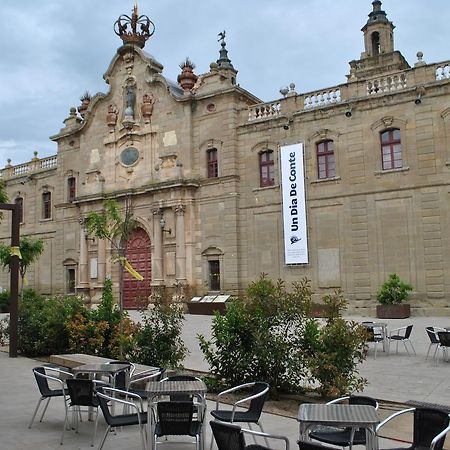 Hostal Universitat Cervera  Exterior foto